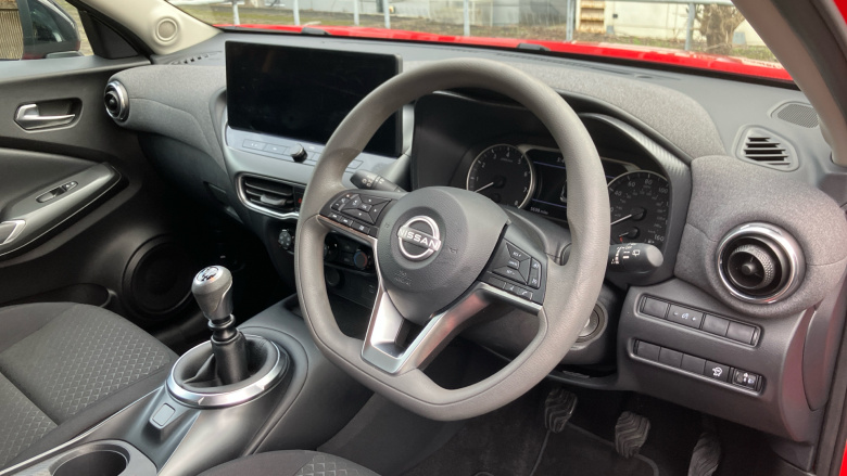 Nissan Juke 1.0 DiG-T Acenta Premium 5dr Petrol Hatchback